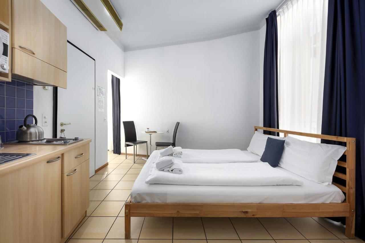 Guesthouse Lugano Apartments By Lr Eksteriør bilde